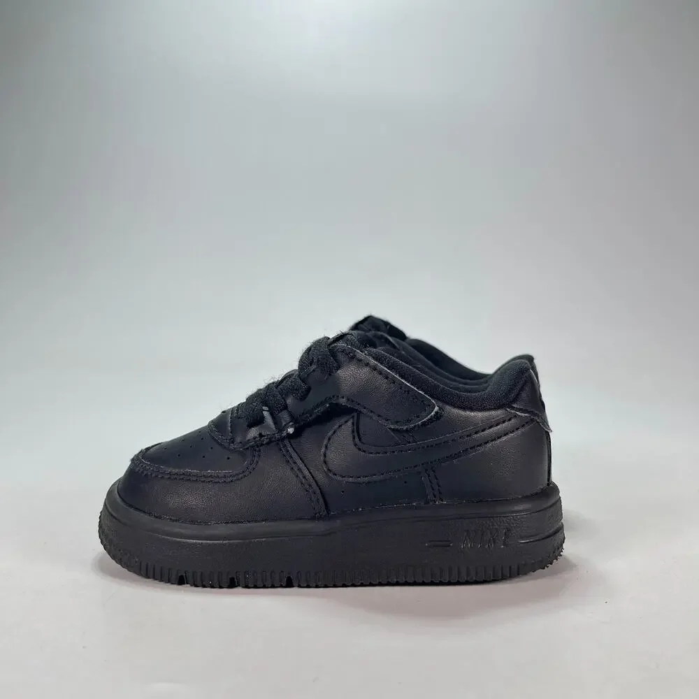 Nike force low